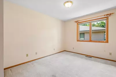 1236 Woodley Street E, Northfield, MN 55057 - Photo 12