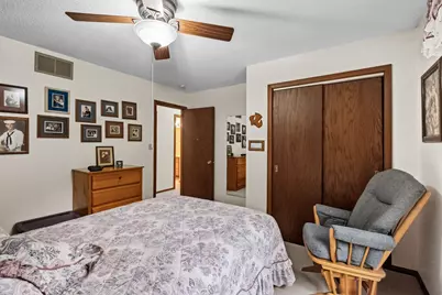 32050 Park Trail, Center City, MN 55012 - Photo 46