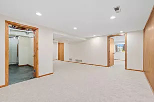 12 W Shore Rd, North Oaks, MN 55127 - Photo 56