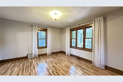 910 N 5th Street, Montevideo, MN 56265 - Photo 10