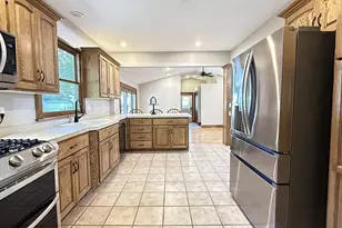 910 N 5th St, Montevideo, MN 56265 - Photo 18