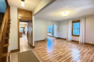 910 N 5th St, Montevideo, MN 56265 - Photo 8