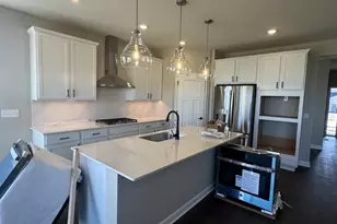 20137 Ginseng Wy, Lakeville, MN 55044 - Photo 2