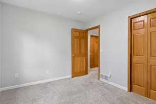 10362 Fox Run Rd, Woodbury, MN 55129 - Photo 46
