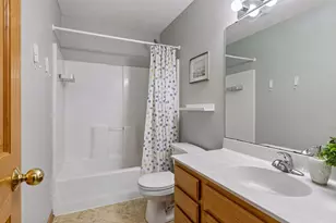 10362 Fox Run Rd, Woodbury, MN 55129 - Photo 36