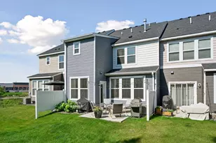 7152 Walnut Grove Ln N, Maple Grove, MN 55311 - Photo 28