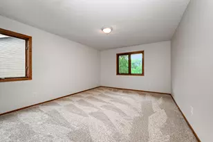 14624 Hanover Ln, Apple Valley, MN 55124 - Photo 12
