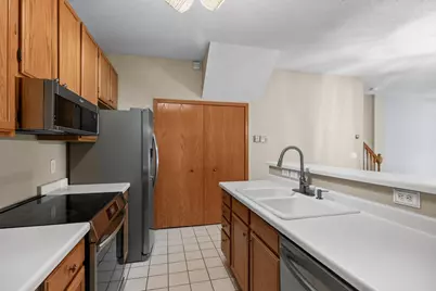 14218 Plymouth Avenue #3, Burnsville, MN 55337 - Photo 12