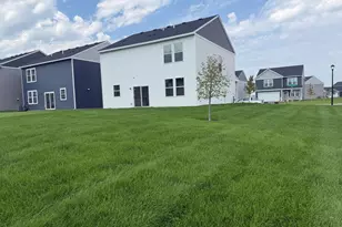 15016 Athenry Bay, Rosemount, MN 55068 - Photo 2