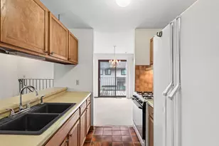 6133 72nd Ln N, Brooklyn Park, MN 55429 - Photo 8