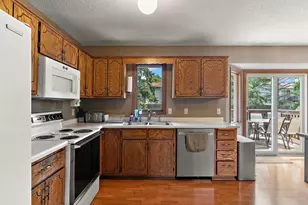 1460 Laurel Ave, Saint Paul Park, MN 55071 - Photo 12