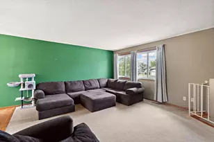 1460 Laurel Ave, Saint Paul Park, MN 55071 - Photo 4