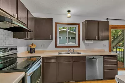 1425 33rd Avenue N, Saint Cloud, MN 56303 - Photo 8