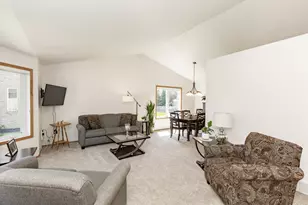 1206 47th Ave N, Fargo, ND 58102 - Photo 8