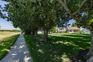 1206 47th Ave N, Fargo, ND 58102 - Photo 64