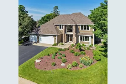 10954 Yukon Avenue S, Bloomington, MN 55438 - Photo 2