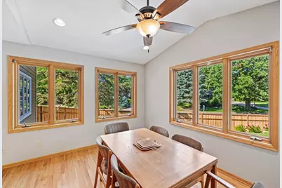10954 Yukon Avenue S, Bloomington, MN 55438 - Photo 58