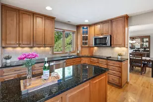 10954 Yukon Ave S, Bloomington, MN 55438 - Photo 18