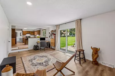 1667 Sherwood Way, Eagan, MN 55122 - Photo 18