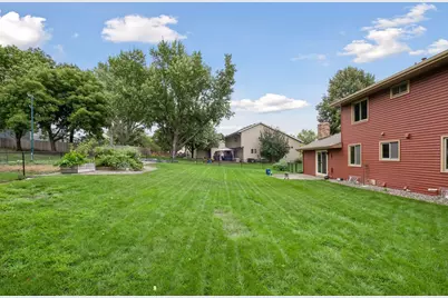 1667 Sherwood Way, Eagan, MN 55122 - Photo 40