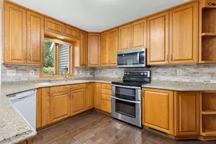1203 Parkside Dr, Marshall, MN 56258 - Photo 34