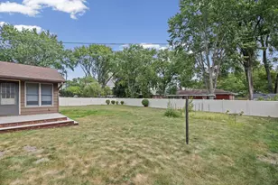 8209 Knox Ave S, Bloomington, MN 55431 - Photo 2