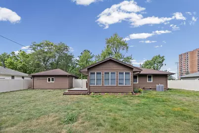 8209 Knox Avenue S, Bloomington, MN 55431 - Photo 36