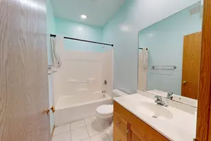615 Trollwood Dr, Albert Lea, MN 56007 - Photo 24