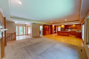 615 Trollwood Dr, Albert Lea, MN 56007 - Photo 2