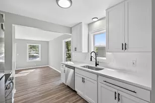 3120 Utah Ave S, Saint Louis Park, MN 55426 - Photo 14