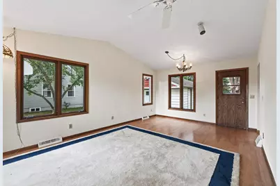 7936 Greenfield Avenue, Mounds View, MN 55112 - Photo 4