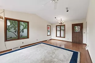 7936 Greenfield Ave, Mounds View, MN 55112 - Photo 4