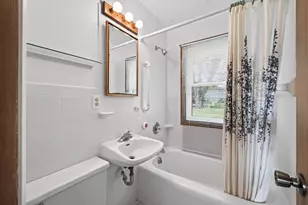 7936 Greenfield Ave, Mounds View, MN 55112 - Photo 16