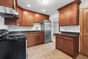 7936 Greenfield Ave, Mounds View, MN 55112 - Photo 8