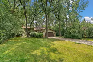 2101 Sheridan Hills Rd, Minnetonka, MN 55391 - Photo 2