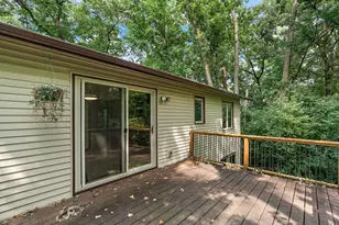 2101 Sheridan Hills Rd, Minnetonka, MN 55391 - Photo 18