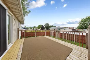 1905 Prairie Ln NE, Owatonna, MN 55060 - Photo 8