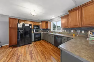1905 Prairie Ln NE, Owatonna, MN 55060 - Photo 16