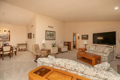 1895 Waterford Place SW, Rochester, MN 55902 - Photo 6