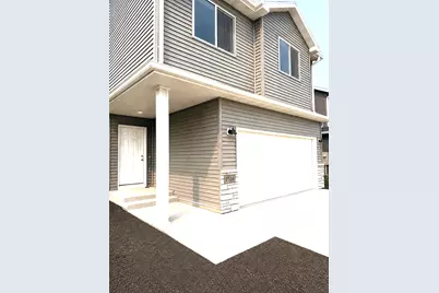 2516 38th Avenue S, Moorhead, MN 56560 - Photo 2