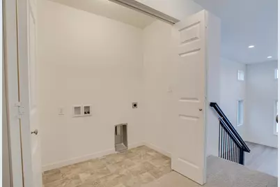 2516 38th Avenue S, Moorhead, MN 56560 - Photo 24