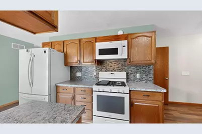 1028 W Elm Street, Lake City, MN 55041 - Photo 14