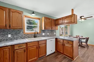 1028 W Elm St, Lake City, MN 55041 - Photo 12
