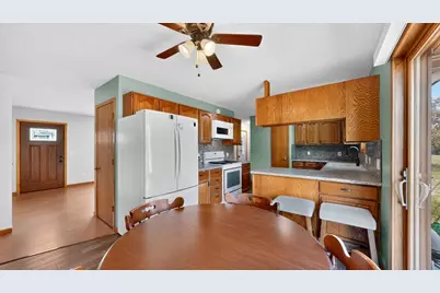 1028 W Elm Street, Lake City, MN 55041 - Photo 8