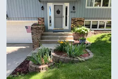 3002 7th Avenue NW, Rochester, MN 55901 - Photo 2