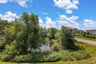 497 Pleasant Ln, Chaska, MN 55318 - Photo 4