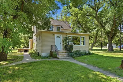 401 Dresden Avenue S, Herman, MN 56248 - Photo 1
