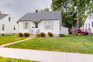 523 Freeborn Ave, Albert Lea, MN 56007 - Photo 1
