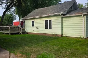 734 8th St, Westbrook, MN 56183 - Photo 1