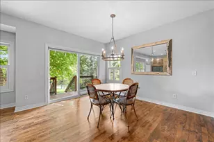11605 Ivywood Trail, Woodbury, MN 55129 - Photo 16